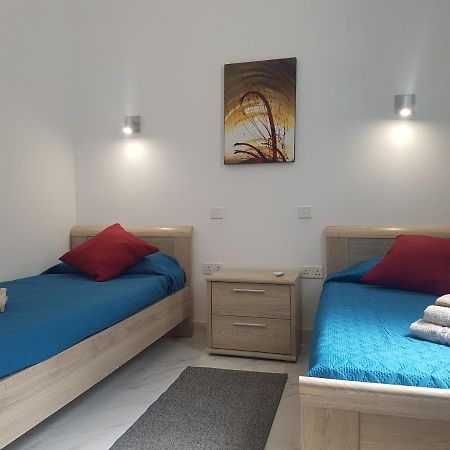 Ac1- Prime Location 3 Bedroom Apt In St.Julian'S Saint Julian's Exterior photo